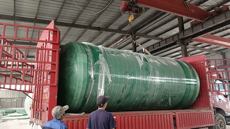 玻璃钢化粪池3.jpg 玻璃钢化粪池3.jpg